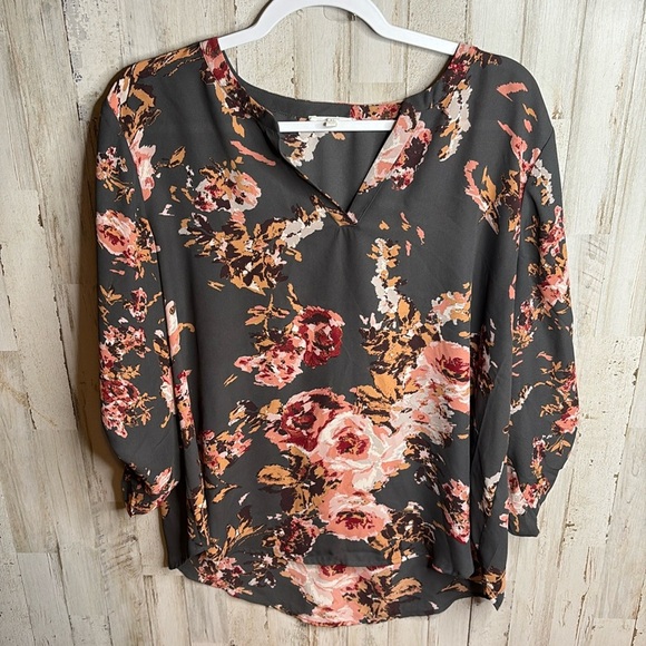 Maurices XXLGray Floral Pullover Sheer Blouse Top Plus - Picture 1 of 16